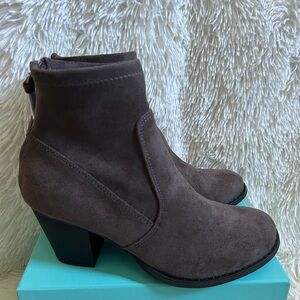 DV by Dolce Vita Daring Bootie